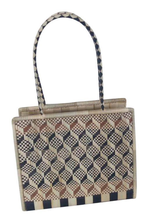 Labasa  - Medium size Handwoven Purse from Fiji